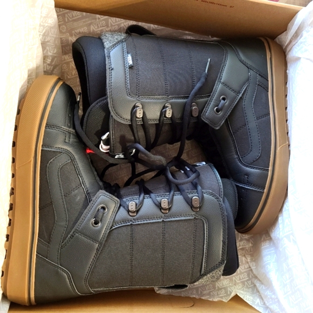 VANS Hi-Standard OG Snowboard Boots / 11.5 / Black / Gum